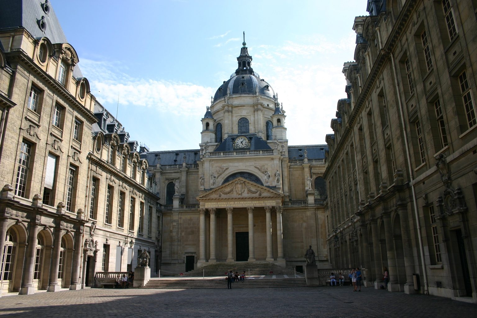 Louis Pasteur's monument, La Sorbonne, Paris (1).JPG